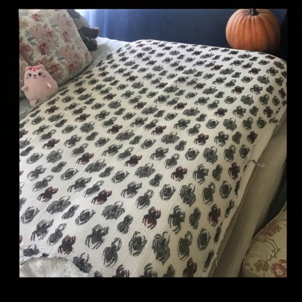 Halloween Beach throw Or Table Cloth Spider print large  multi use black white🌹